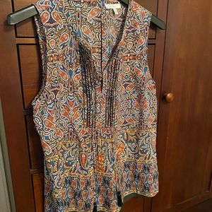 Pale sky sleeveless top (L)